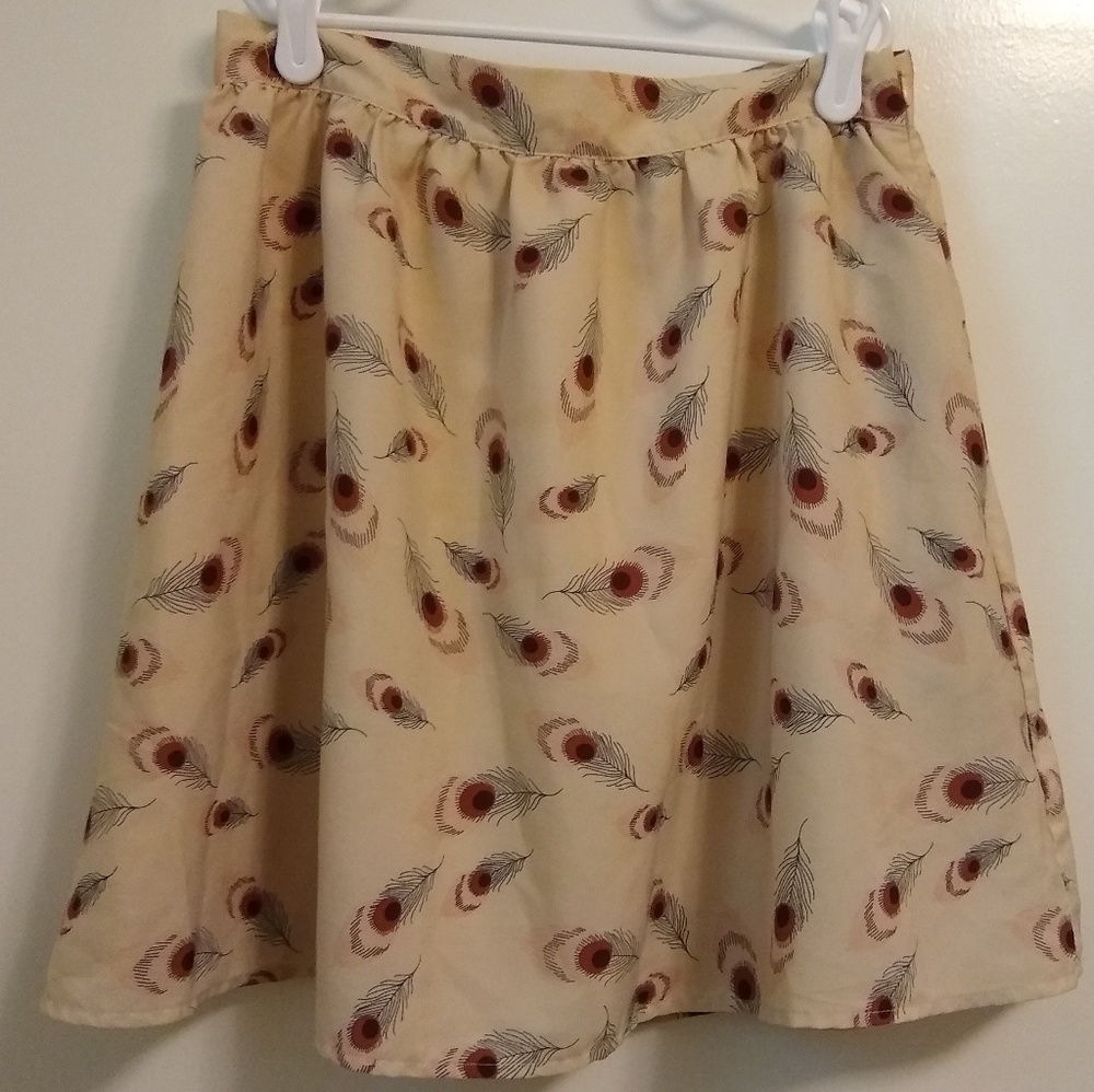 Feather print mini skirt